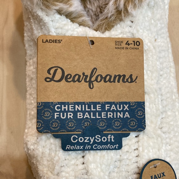 NWT Chenille Dearfoams slippers - Picture 4 of 12